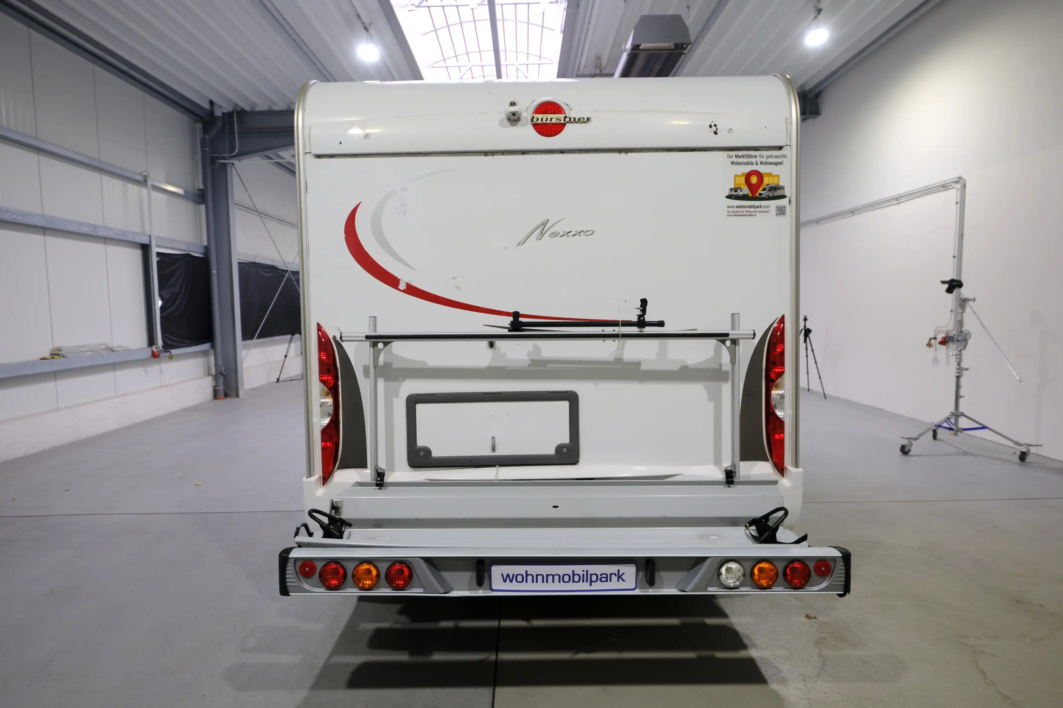 BUERSTNER Nexxo T 580